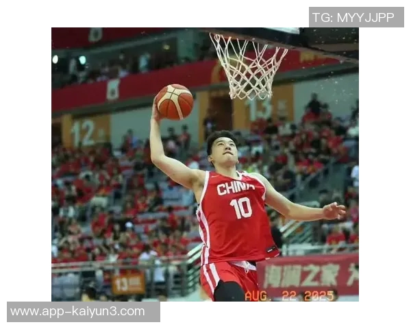 旧金山大学首战迎战犹他州大学王俊杰首发赵维伦替补出场