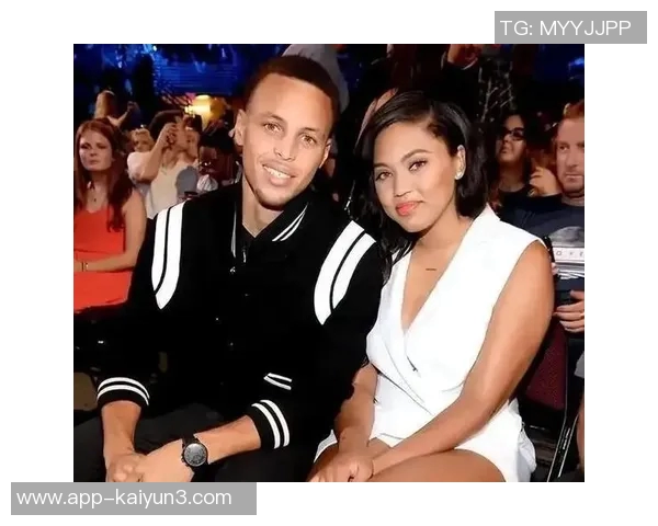 夸梅呼吁夫妻间应保持私密婚姻神圣阿耶莎言行越界引发争议